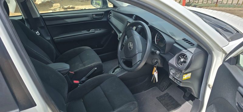  30492  TOYOTA COROLLA AXIO  2018  