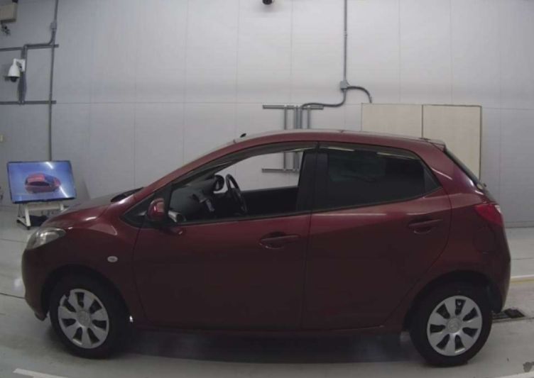  30493  MAZDA DEMIO  2011  