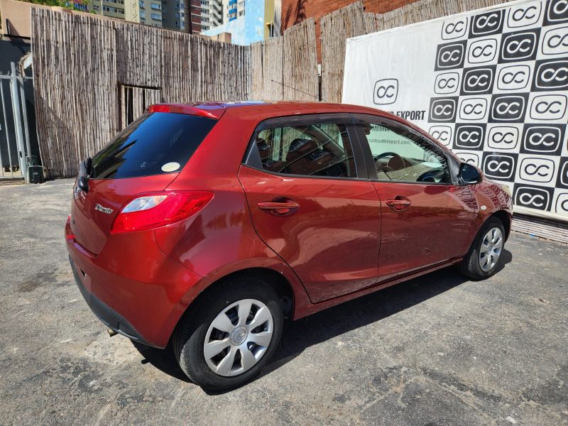  30493  MAZDA DEMIO  2011  