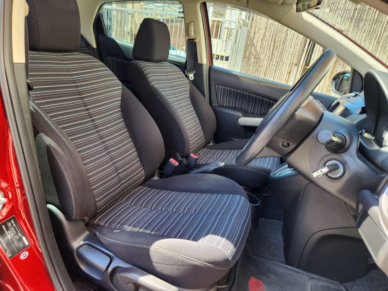  30493  MAZDA DEMIO  2011  