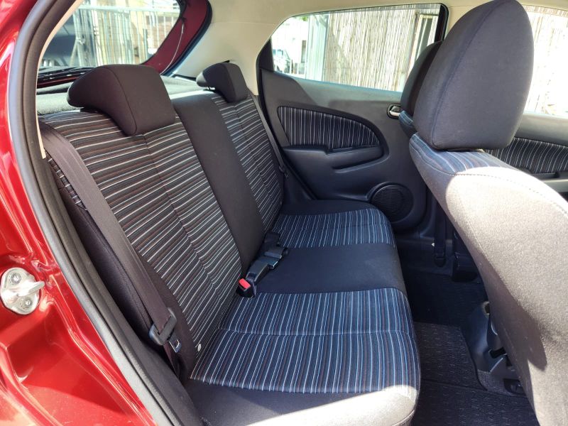  30493  MAZDA DEMIO  2011  