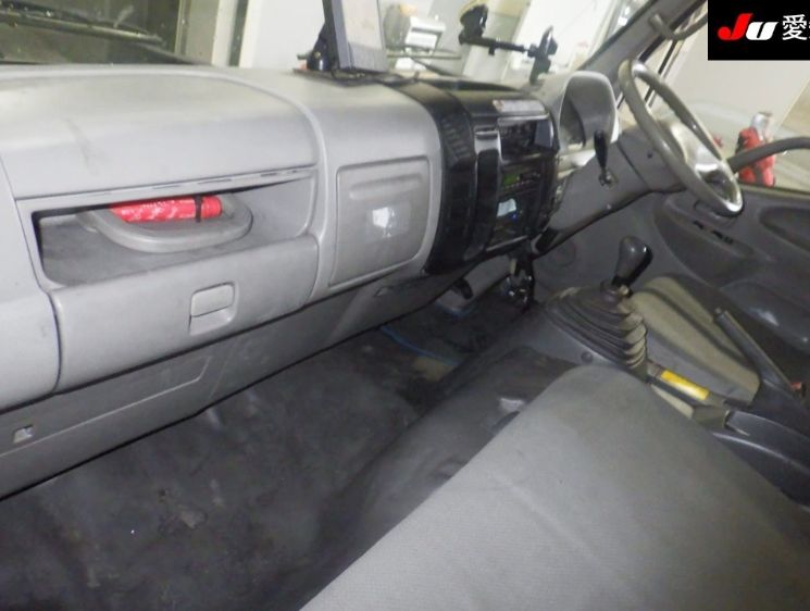  30498  TOYOTA TOYOACE  2010  