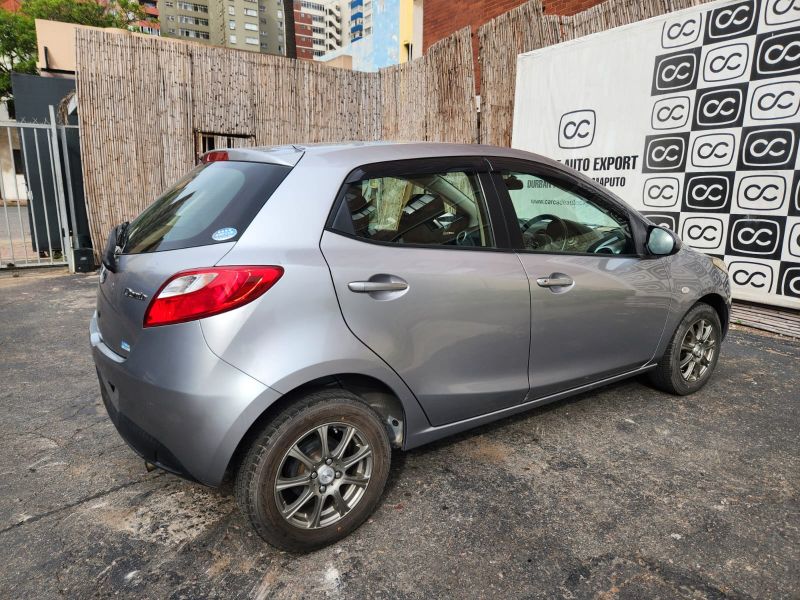  30500  MAZDA DEMIO  2011  
