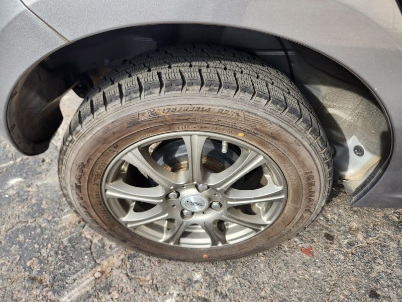  30500  MAZDA DEMIO  2011  