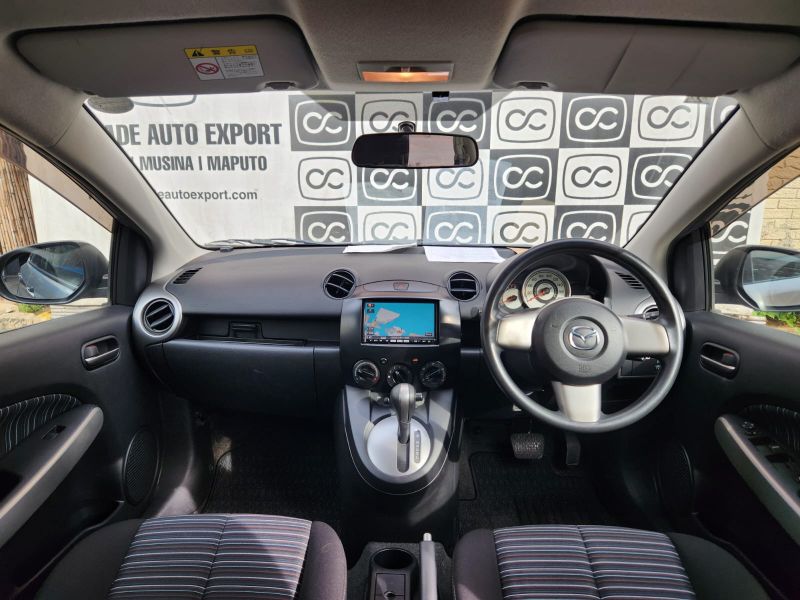  30500  MAZDA DEMIO  2011  