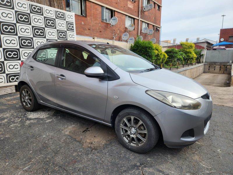  30500  MAZDA DEMIO  2011  