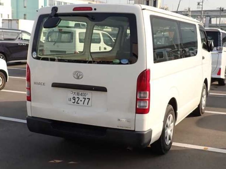  30507  TOYOTA HIACE  2016  