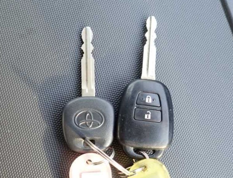  30507  TOYOTA HIACE  2016  