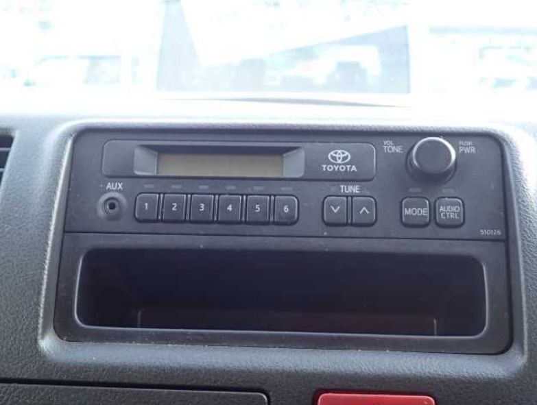  30507  TOYOTA HIACE  2016  