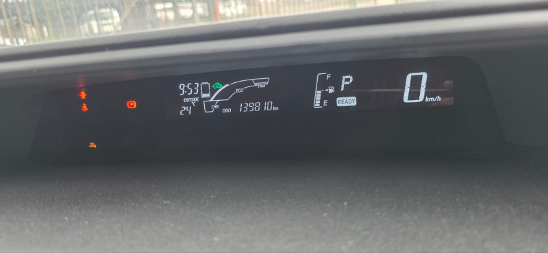  30510  TOYOTA AQUA  2017  