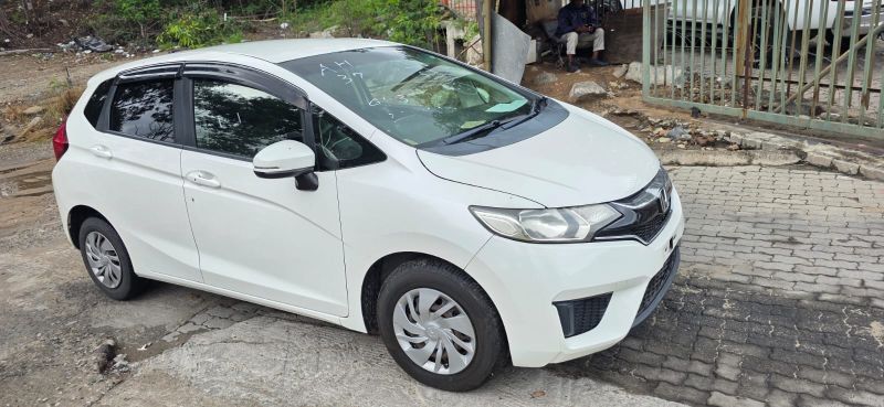  30512  HONDA FIT  2017  