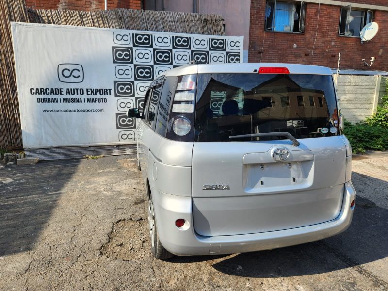  30515  TOYOTA SIENTA  2009  
