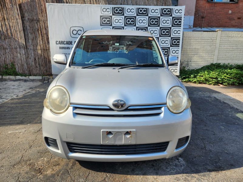  30515  TOYOTA SIENTA  2009  