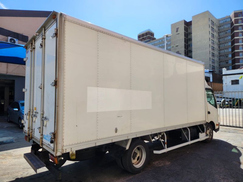  30517  HINO DUTRO  2014  