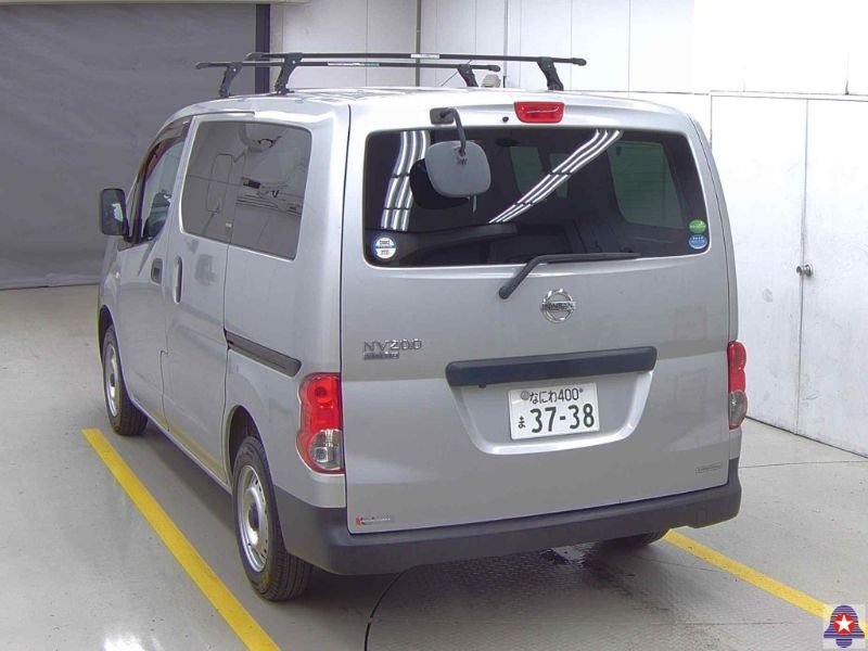  30518  NISSAN VANETTE  2018  