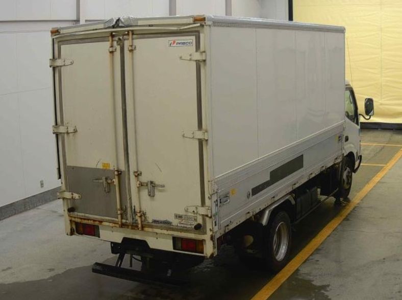  30519  TOYOTA DYNA  2004  