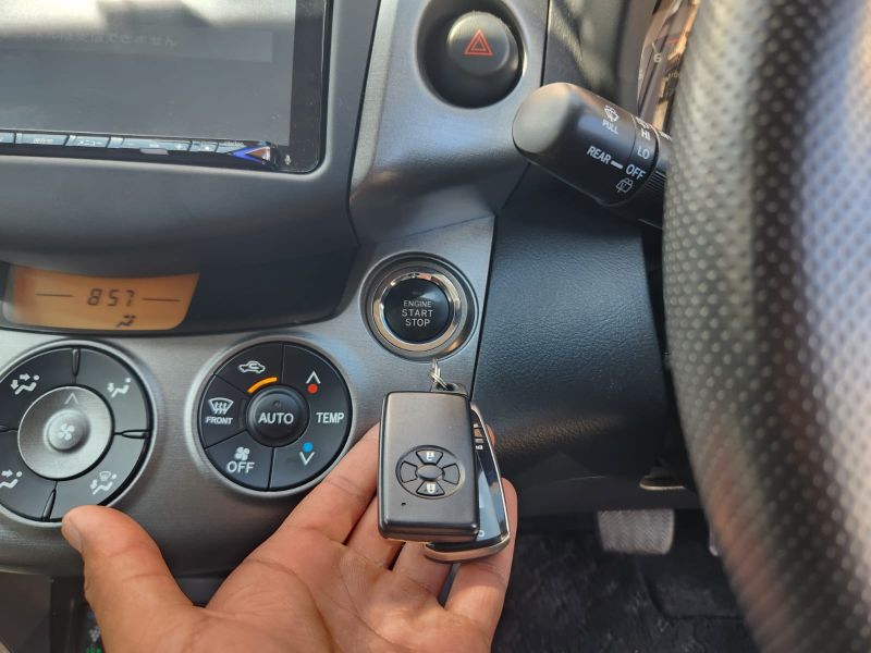  30520  TOYOTA VANGUARD  2010  