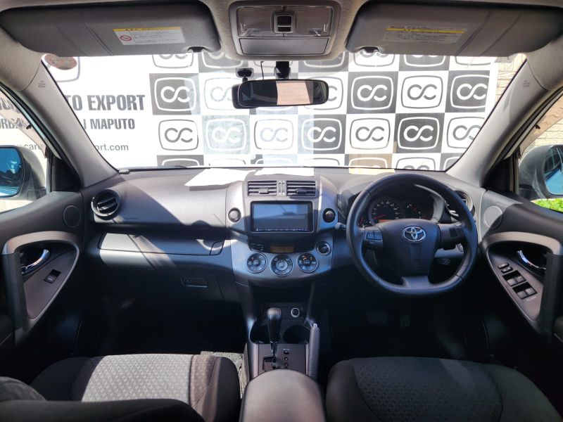  30520  TOYOTA VANGUARD  2010  