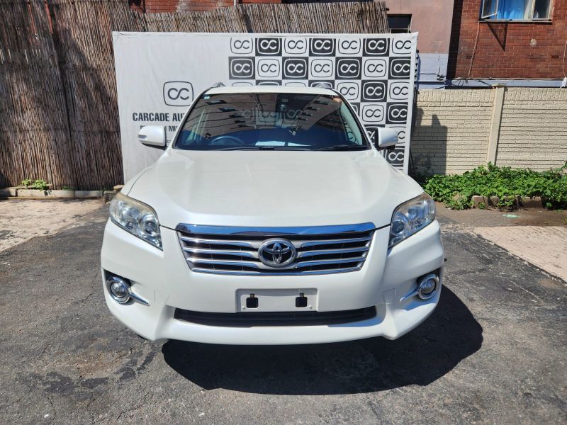  30520  TOYOTA VANGUARD  2010  