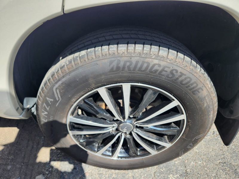  30520  TOYOTA VANGUARD  2010  