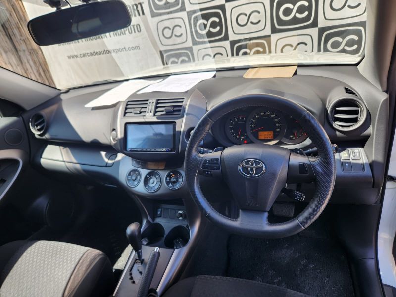  30520  TOYOTA VANGUARD  2010  