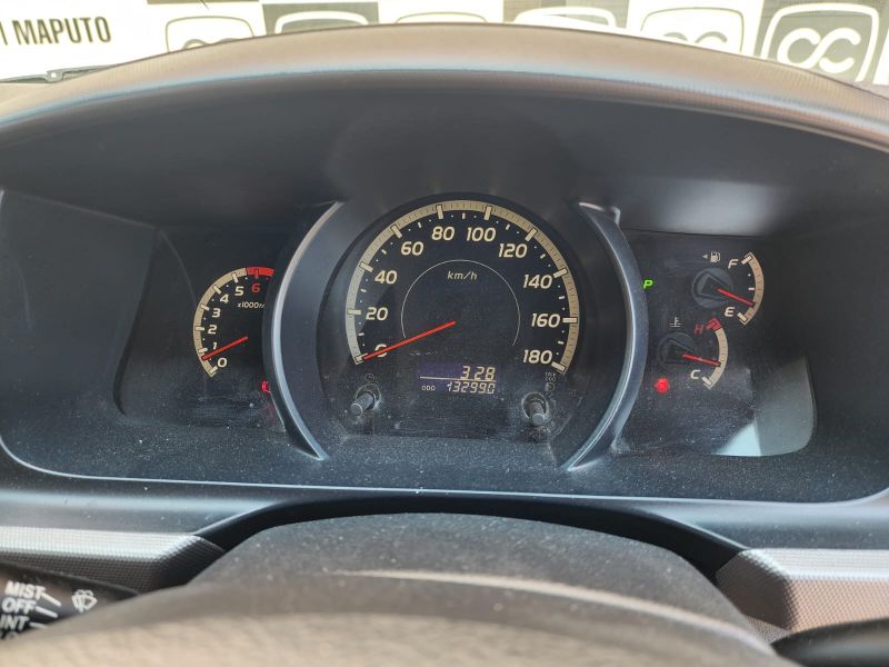  30521  TOYOTA REGIUS  2010  