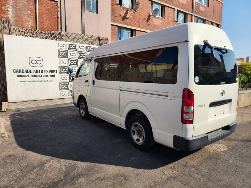 30525  TOYOTA HIACE  2005  