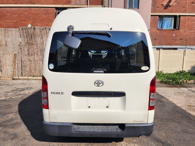  30525  TOYOTA HIACE  2005  
