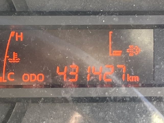  30528  HINO DUTRO  2014  