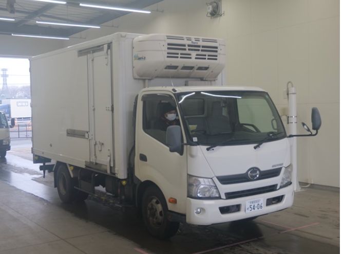  30530  HINO DUTRO  2013  