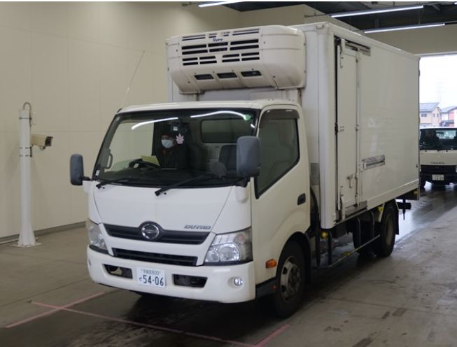  30530  HINO DUTRO  2013 