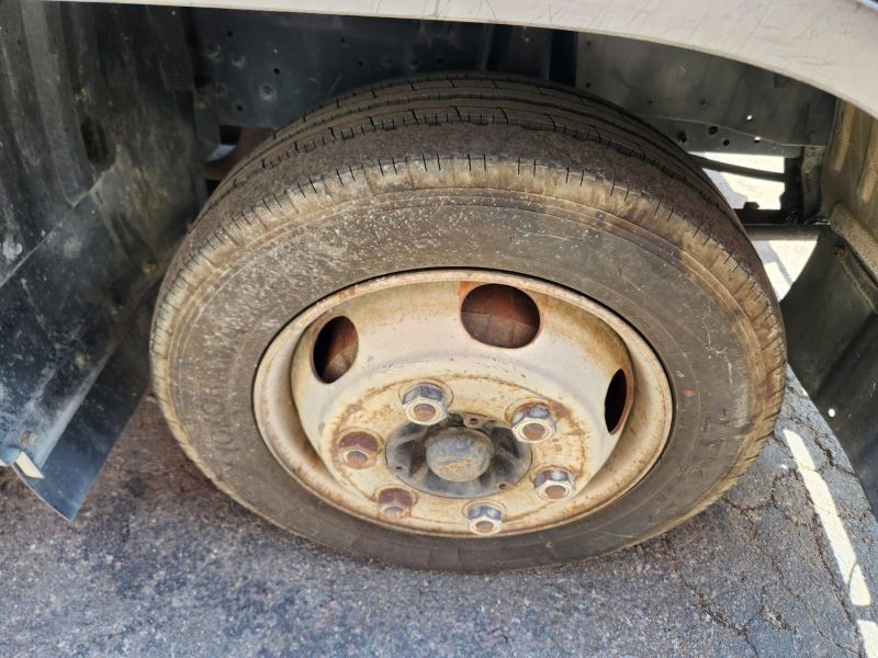  30531  TOYOTA DYNA  1996  