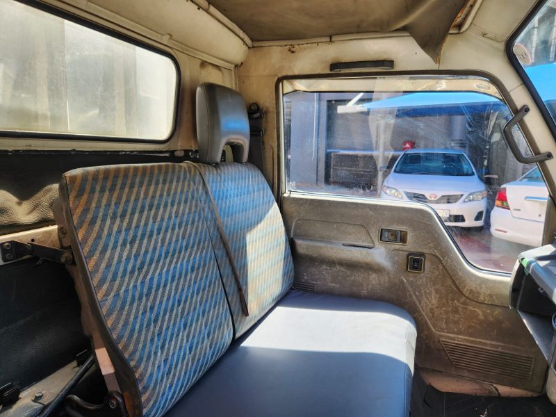  30532  MITSUBISHI CANTER  1993  