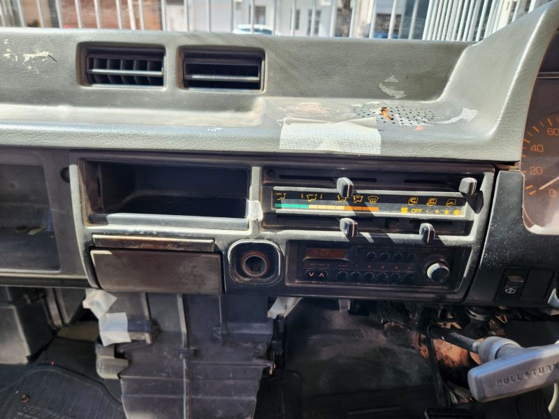  30532  MITSUBISHI CANTER  1993  