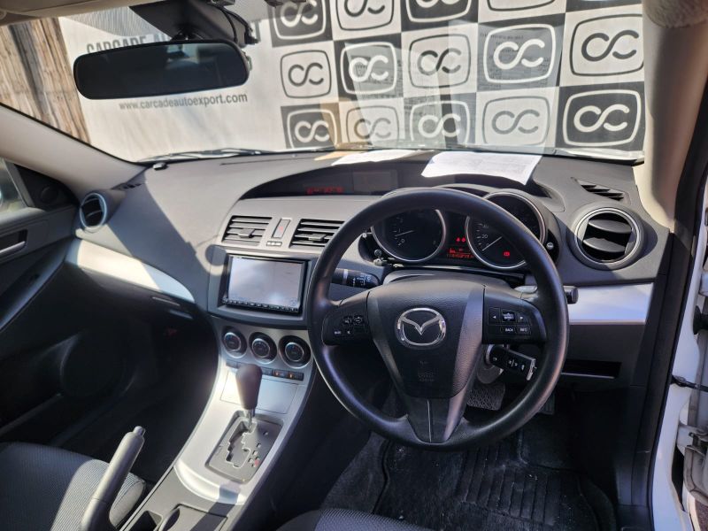  30540  MAZDA AXELA  2010  