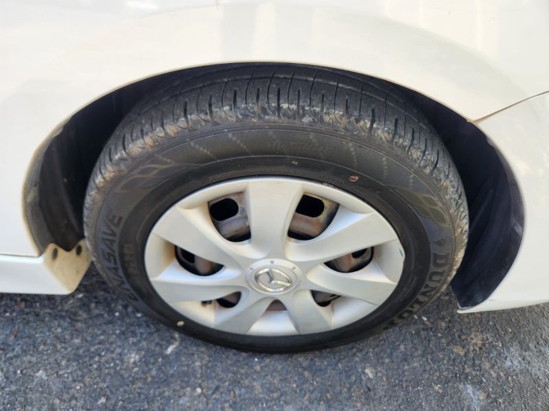  30540  MAZDA AXELA  2010  