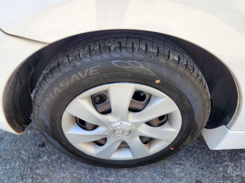  30540  MAZDA AXELA  2010  