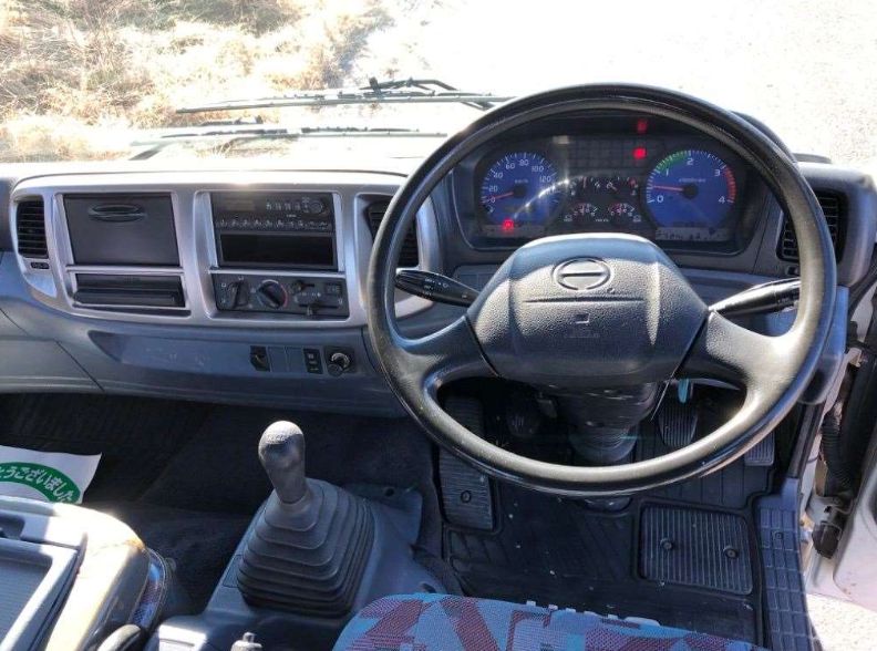  30543  HINO RANGER  2003  