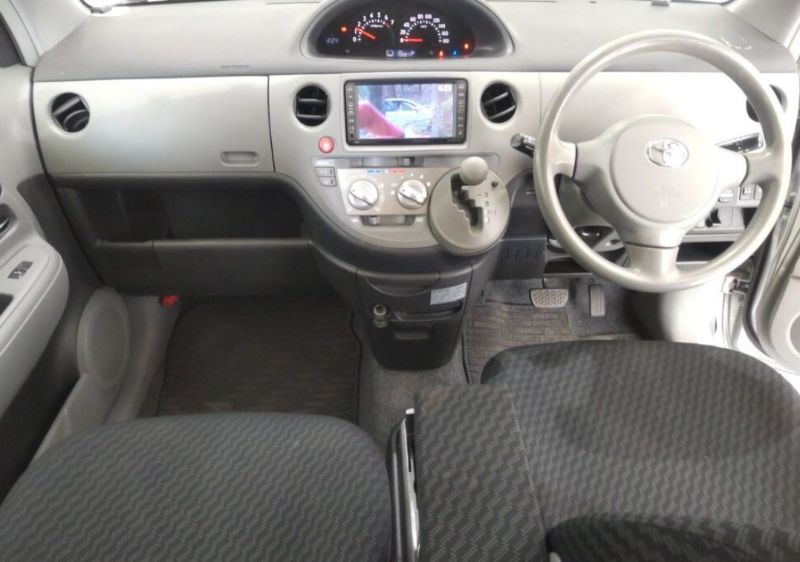  30546  TOYOTA SIENTA  2007  