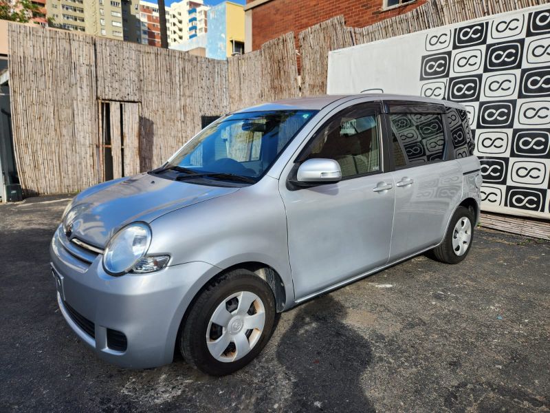  30546  TOYOTA SIENTA  2007 