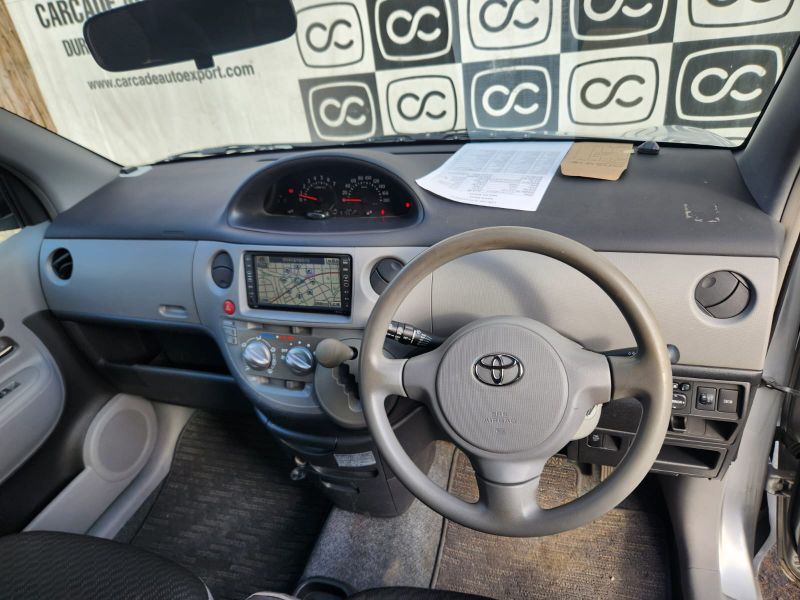  30546  TOYOTA SIENTA  2007  