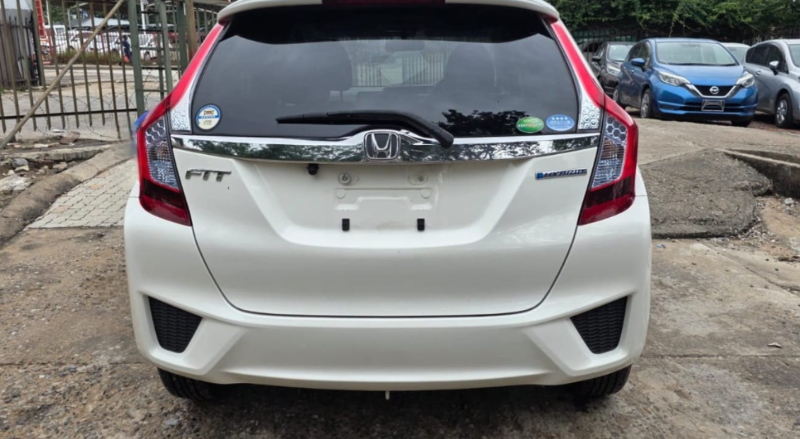  30555  HONDA FIT  2017  