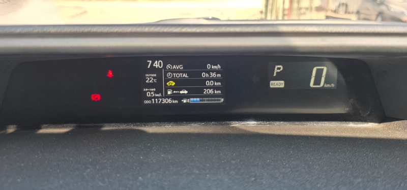  30557  TOYOTA AQUA  2017  