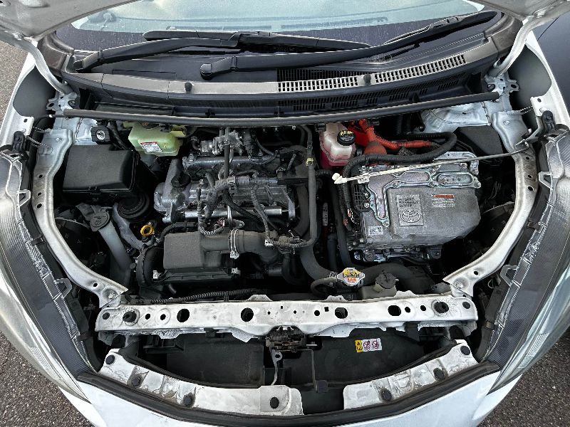  30558  TOYOTA AQUA  2018  