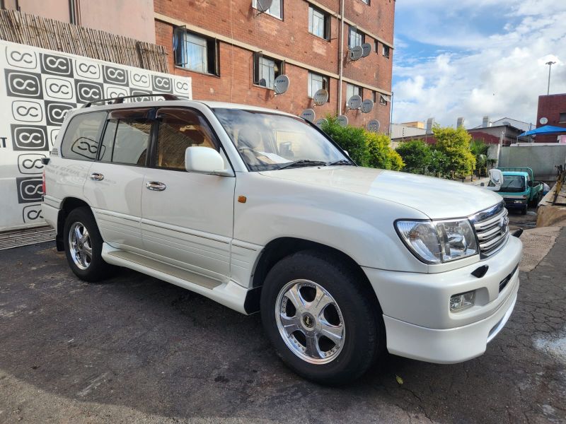  30562  TOYOTA LANDCRUISER  2003  