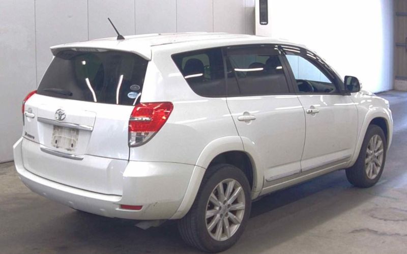  30568  TOYOTA VANGUARD  2011  