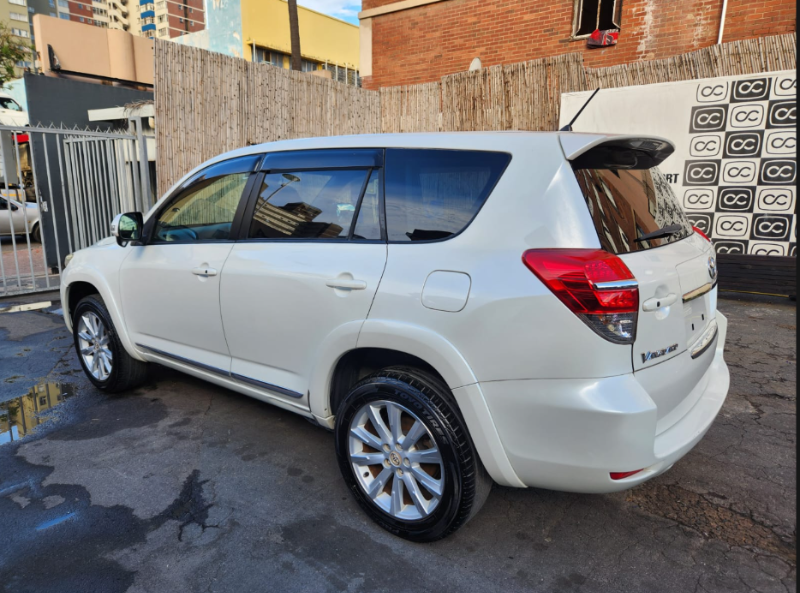 30568  TOYOTA VANGUARD  2011  