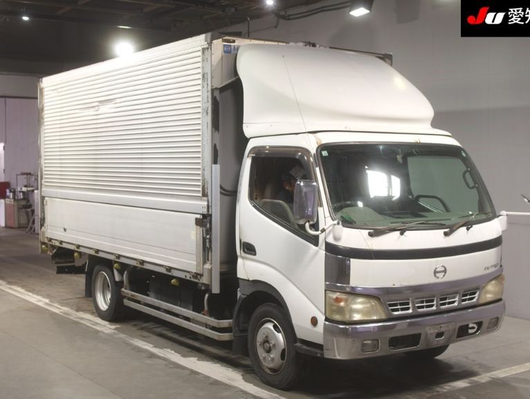  30570  HINO DUTRO  2004 