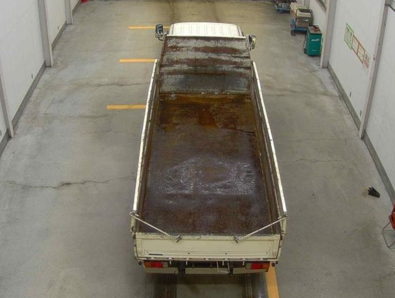  30577  HINO DUTRO  2006  