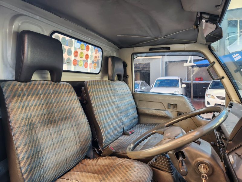  30579  MITSUBISHI CANTER  1993  